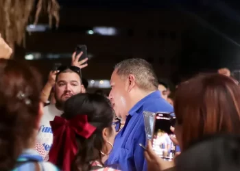 Maestro Esteban Canchola recibe sentencia mínima tras protestas por caso de alumno
