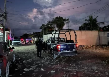 Atacan con ácido a familia en Cancún