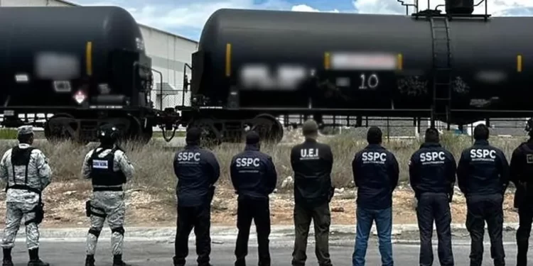 Aseguran más de 15 millones de litros de huachicol