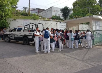 Asesinan a hombre dentro de hospital en Veracruz