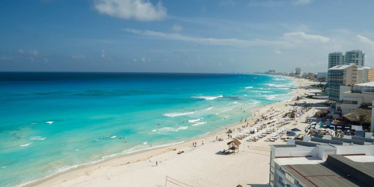 Clima en Cancún hoy 11 de julio 2025: Intenso calor en toda la Península