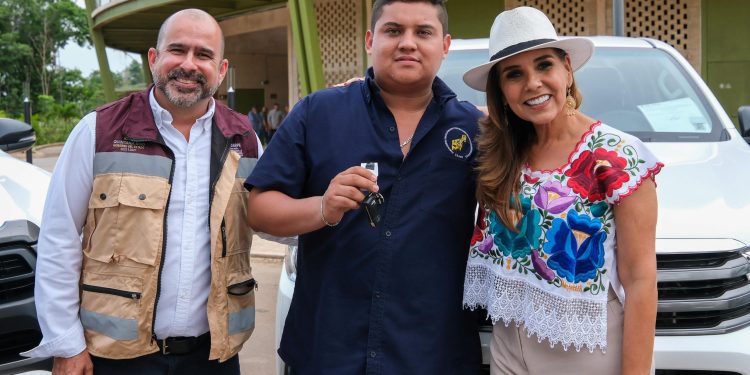 Camionetas equipadas fortalecen ganadería en Quintana Roo