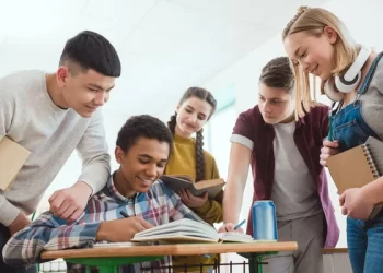 ¿Cómo Motivar a Adolescentes para el Regreso Escolar?