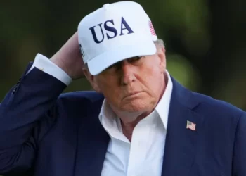 Trump retrasa el plazo para aplicar sus aranceles