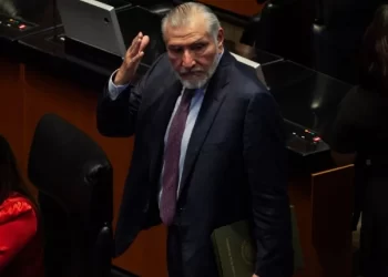 Adán Augusto rompe el silencio y se pone a disposición