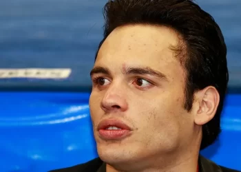 Julio César Chávez Jr. enfrenta orden de captura desde 2023 por delitos graves