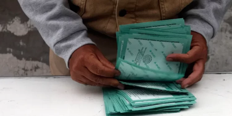 TEPJF abre la puerta a recuentos de elección judicial, pero no en el INE