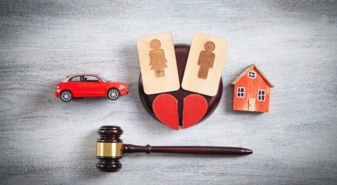 Lo que debes saber del divorcio con bienes 2025