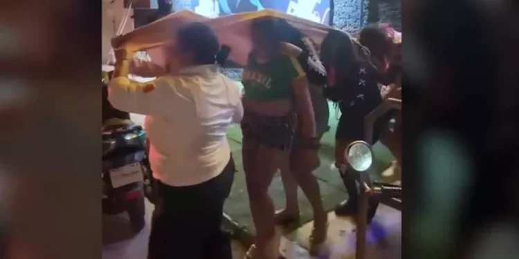 Fiscalía rescata a 26 mujeres en bares de Chetumal: impactante operativo