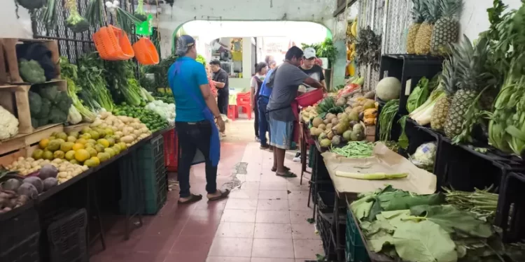 Preparan proyecto de remodelación del mercado 23 Cancún