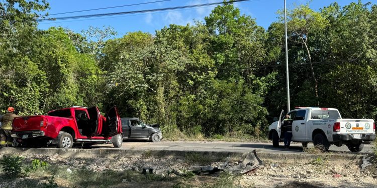Conductor muere de un infarto en el Arco Vial de Cancún