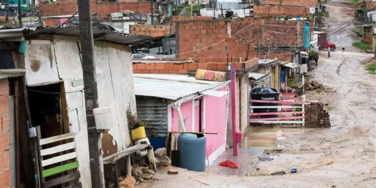 INEGI revela: 38.49 millones viven en pobreza en México
