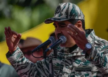 Maduro anuncia despliegue de 4.5 millones de soldados tras recompensa de EE. UU.