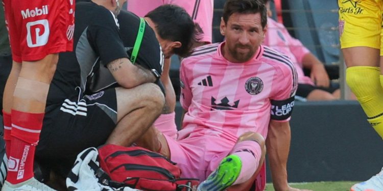 Messi sufre lesión muscular leve: confirman gravedad