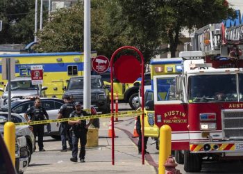 Tiroteo en tienda de Texas deja tres muertos y un arresto
