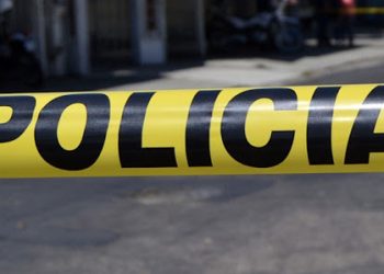 Encuentran a mujer atada en vehículo en fraccionamiento Corales de Cancún