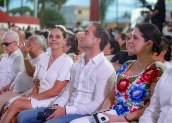 Ana Paty Peralta reconoce logros de alcaldesas