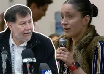 Estudiante enfrenta a Noroña en polémico foro juvenil