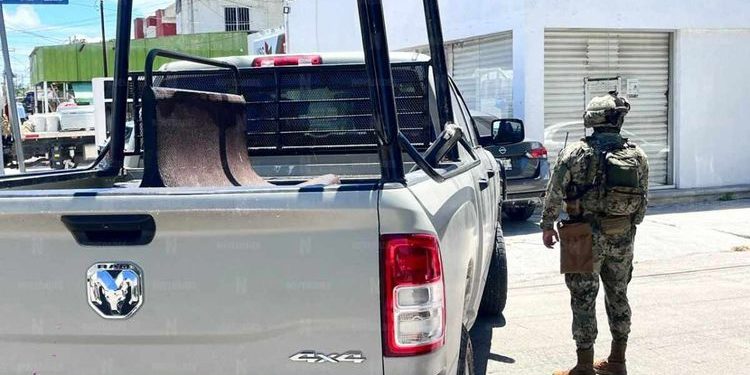 FGE realiza cateo sorpresa en la Región 26 de Cancún
