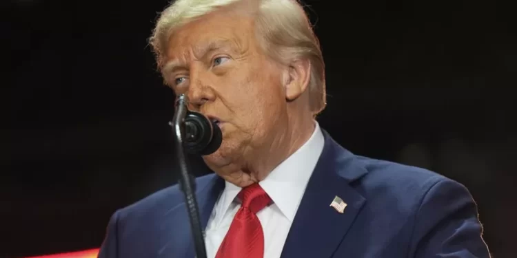 Trump encabezó funeral a Kirk en Arizona: “Un mártir de la causa de EU”