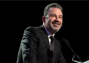 Jimmy Kimmel vuelve a la TV tras polémica suspensión