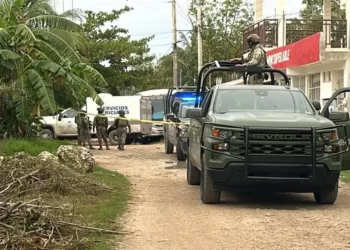 Encuentran dos cuerpos dentro de vivienda en Cancún