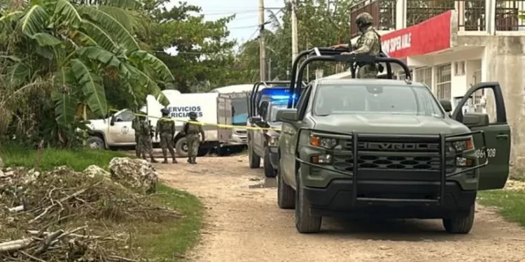 Encuentran dos cuerpos dentro de vivienda en Cancún