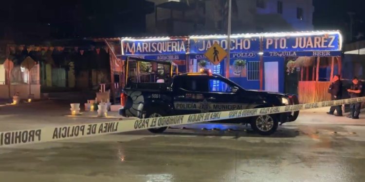 Violencia en Cancún: atacan a balazos restaurante de mariscos en Puerto Juárez