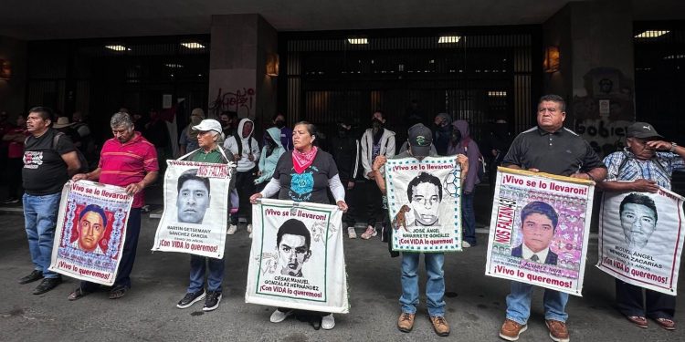 Marcha Nacional 43 Ayotzinapa: horarios, rutas y cierres