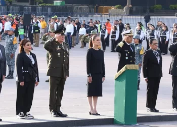 Sheinbaum lidera homenaje a víctimas de sismos históricos