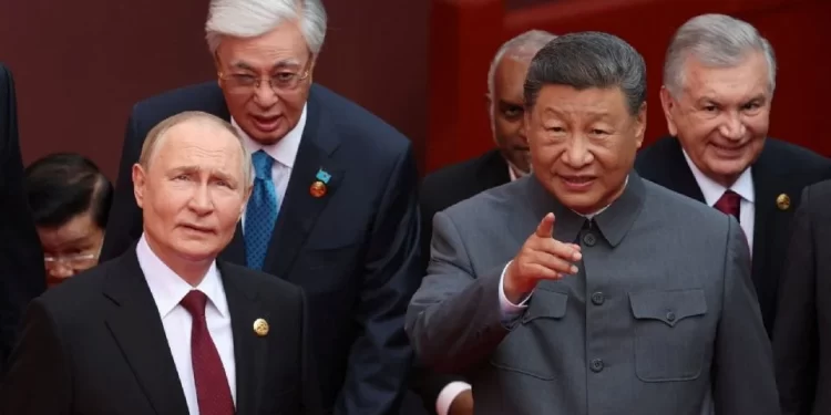 Micrófono sorprende a Putin y Xi Jinping hablando sobre trasplantes e inmortalidad