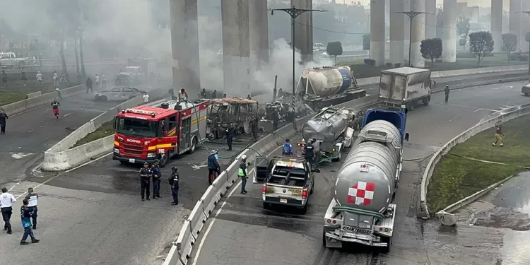 Sube a 27 cifra de muertos tras explosión de pipa en Iztapalapa