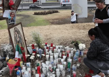 Sube a 25 el número de muertos por explosión de pipa en Iztapalapa
