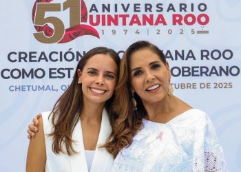 Ana Paty Peralta encabeza actos del 51 aniversario de Quintana Roo