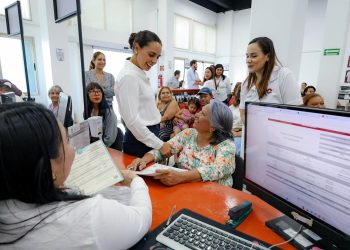 Refuerza Ana Paty Peralta la atención ciudadana con innovación digital