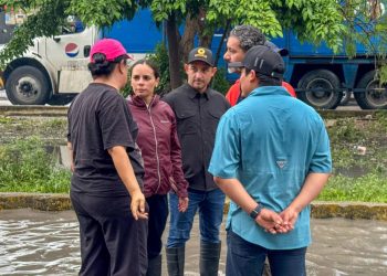 Supervisa Ana Paty Peralta limpieza tras intensas lluvias
