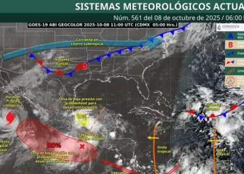 Prevén lluvias intensas en Quintana Roo por sistema de baja presión en el Golfo de México