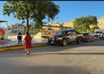 Ejecutan a joven en parque de Paseos del Mar en Cancún durante la mañana