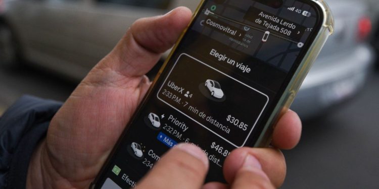 Uber consigue suspensión definitiva y podrá operar sin restricciones en aeropuertos de México