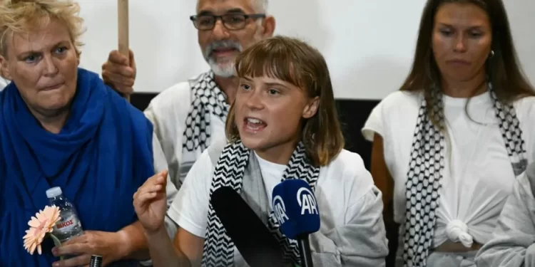 Donald Trump critica a Greta Thunberg por su “ira incontrolable”