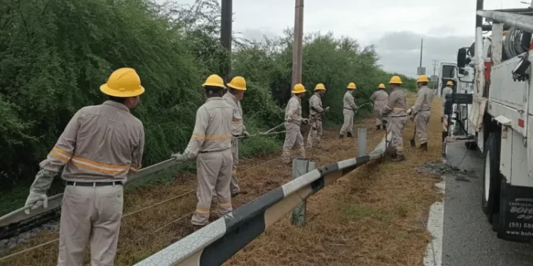 CFE restablece electricidad tras intensas lluvias en cinco estados