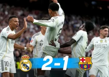 Jugadores del Real Madrid celebran la victoria 2-1 sobre el Barcelona en el Clásico 2025.