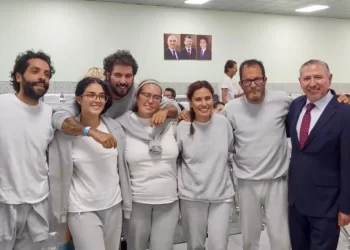 Liberan a seis mexicanos detenidos en Israel; inician repatriación desde Jordania