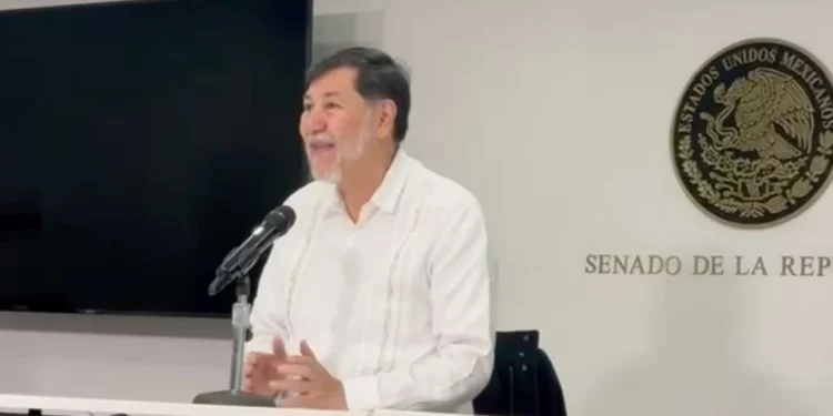 Fernández Noroña justifica licencia en el Senado para viajar a Palestina