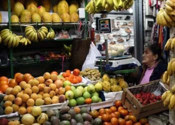 Inflación de México se enfría en octubre y da respiro a Banxico