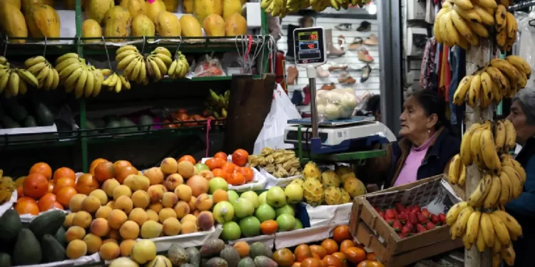 Inflación de México se enfría en octubre y da respiro a Banxico