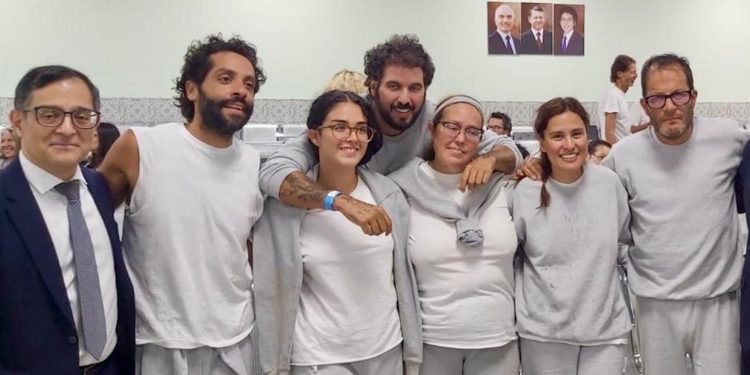 Regresan a México los seis mexicanos detenidos en Israel