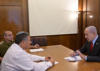 Delegaciones de Israel y Hamás negocian en Egipto un alto al fuego para poner fin a la guerra en Gaza