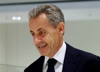 Nicolas Sarkozy, ex presidente de Francia, es encarcelado en París por financiamiento ilegal de campaña