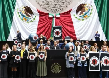 Diputados aprueban reformas al Código Fiscal contra factureras